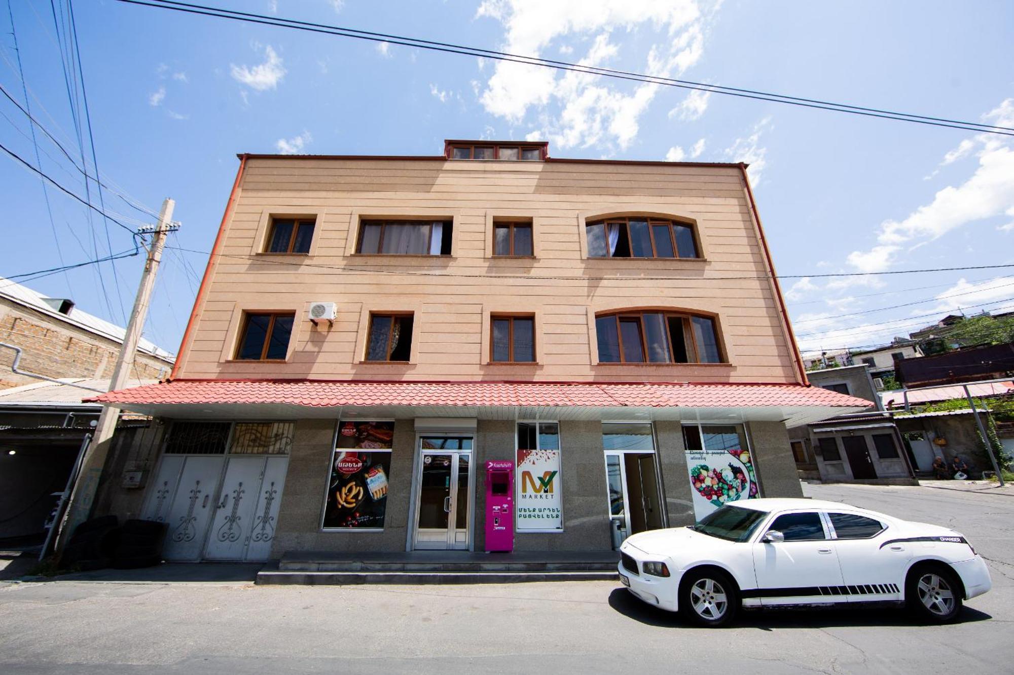 Centre Hotel-Hostel Erevan Esterno foto
